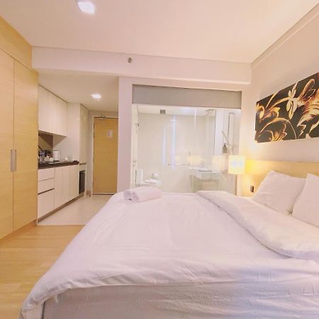 Straits Suite By C Homestay Malacca エクステリア 写真
