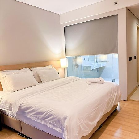 Straits Suite By C Homestay Malacca エクステリア 写真