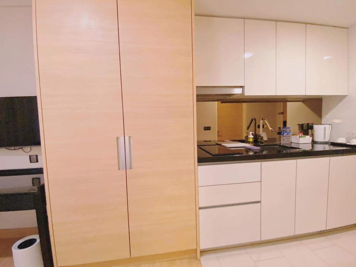 Straits Suite By C Homestay Malacca エクステリア 写真