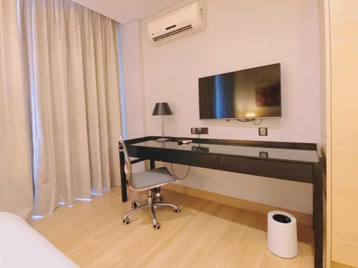 Straits Suite By C Homestay Malacca エクステリア 写真