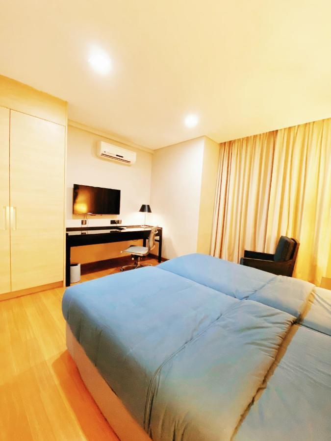 Straits Suite By C Homestay Malacca エクステリア 写真