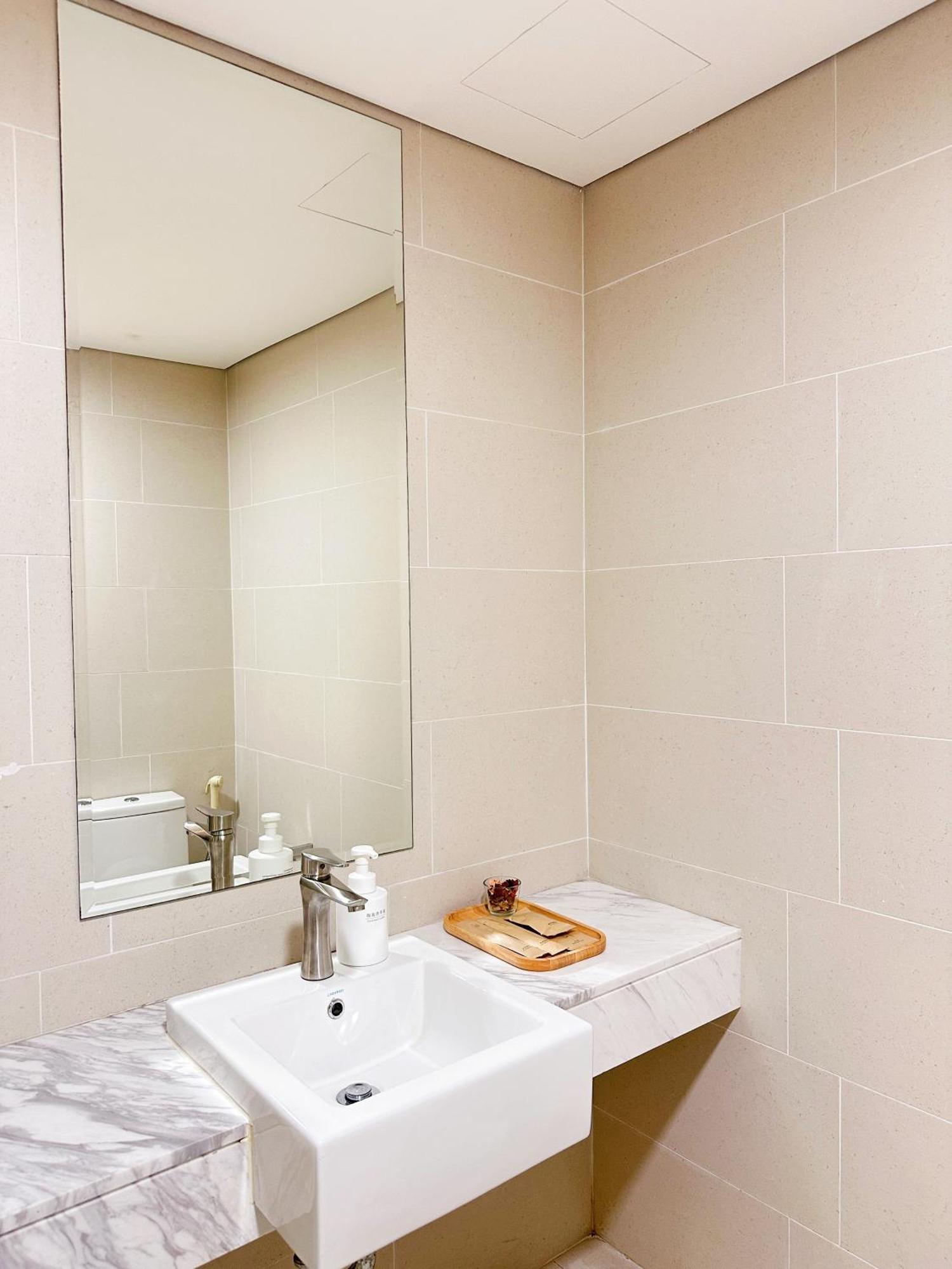 Straits Suite By C Homestay Malacca エクステリア 写真